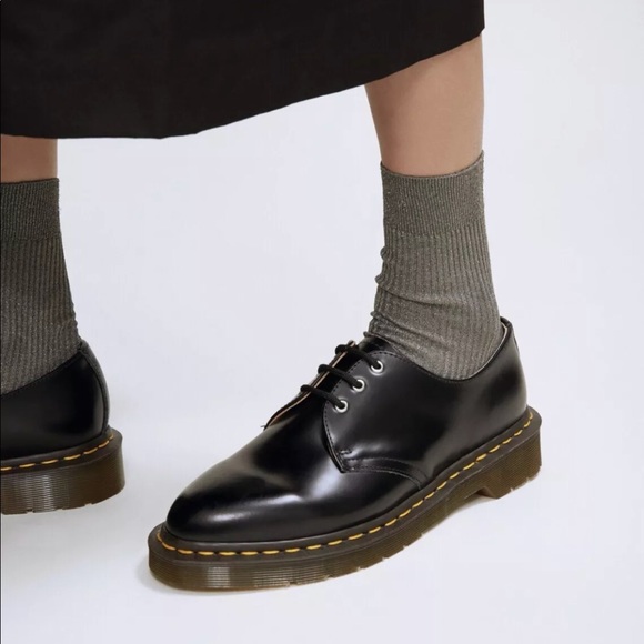 derby dr martens